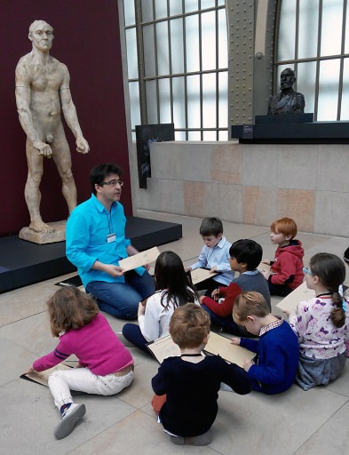 Музей д'Орсе, дети на занятии